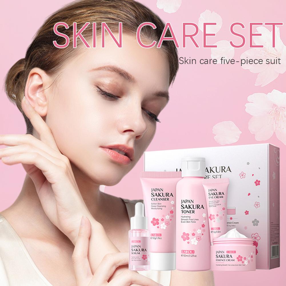 5/3 pz/set Sakura Set Per La C - Luxury Skincare Set recensione e prezzo